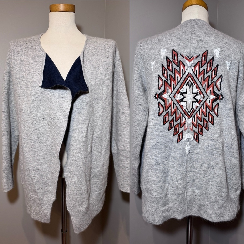 COLOR BLOCK Wool Blend Embellished Cardigan Sweater GRAY-NAVY / MED-LARGE